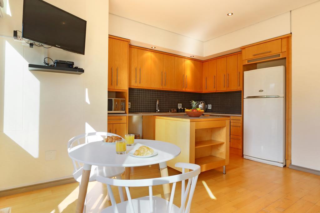 808 Cartwrights Corner Apartment Кейптаун Екстериор снимка